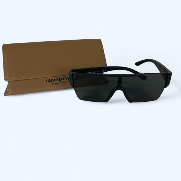 BURBERRY BE4291 346487 Matte Black Sunglasses W/case. Pre-Owned - Picture 7 of 9